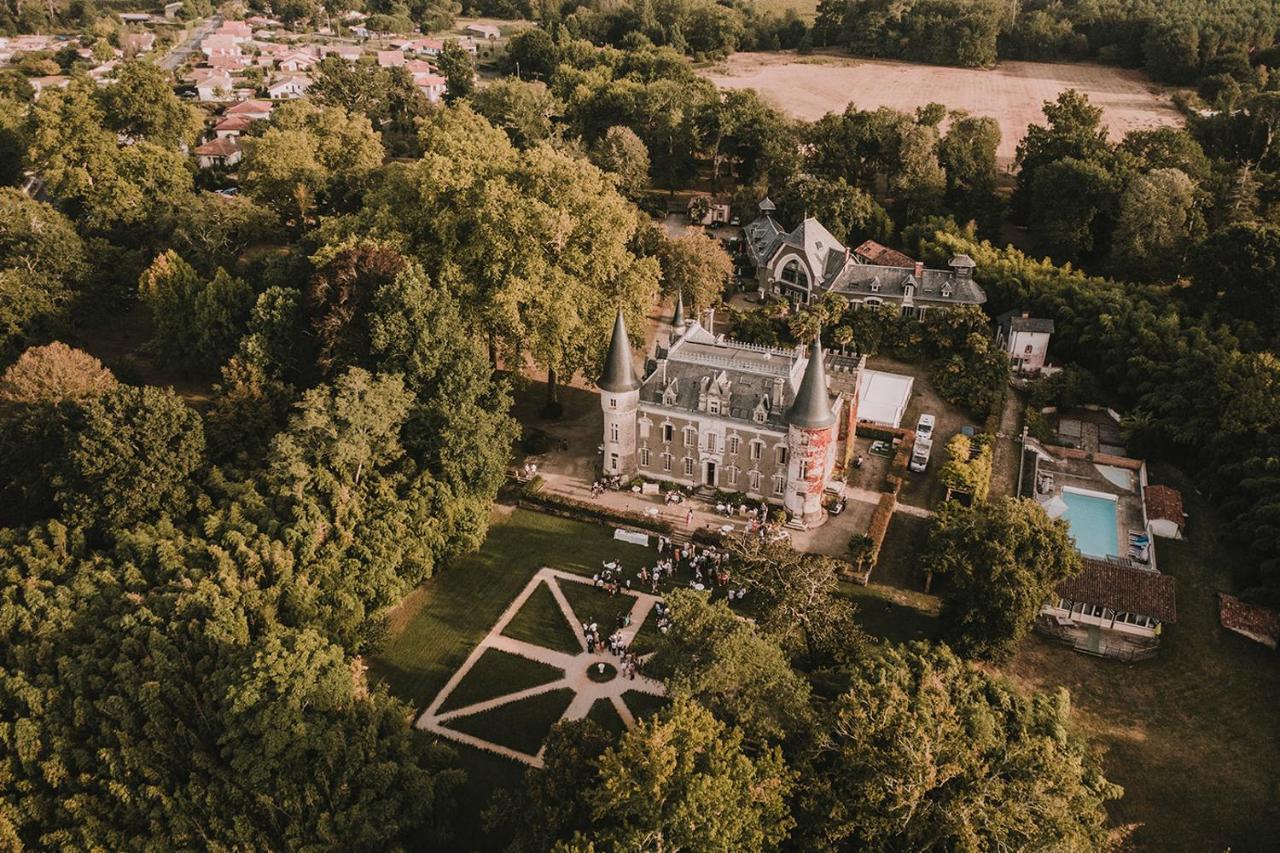 Chateau Belle Epoque - Chambres D'Hotes & Gites Linxe Esterno foto